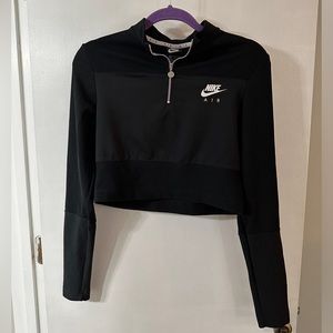 Nike Air Cropped Quarter Zip Up Pullover/Jacket, Black